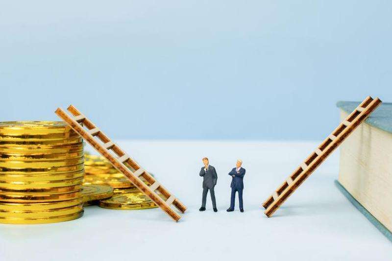 Facebook在上市前是否实现盈利